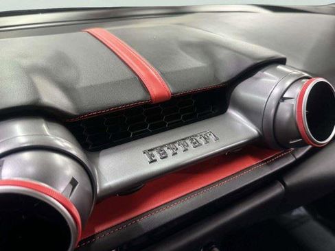 Used 2019 Ferrari 812 Superfast RWD image 47