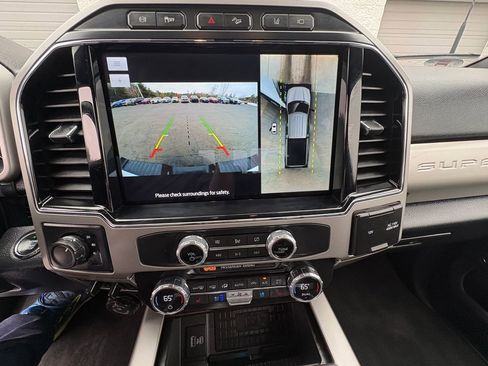 Certified 2022 Ford F350 Lariat w/ Lariat Ultimate Package image 16