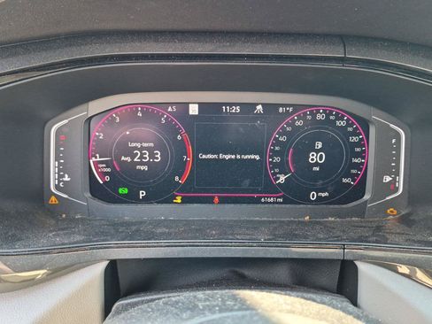 Used 2022 Volkswagen Taos SEL w/ Panoramic Sunroof Package AWD/4WD image 10