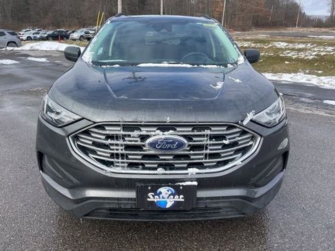Used 2020 Ford Edge SE image 11