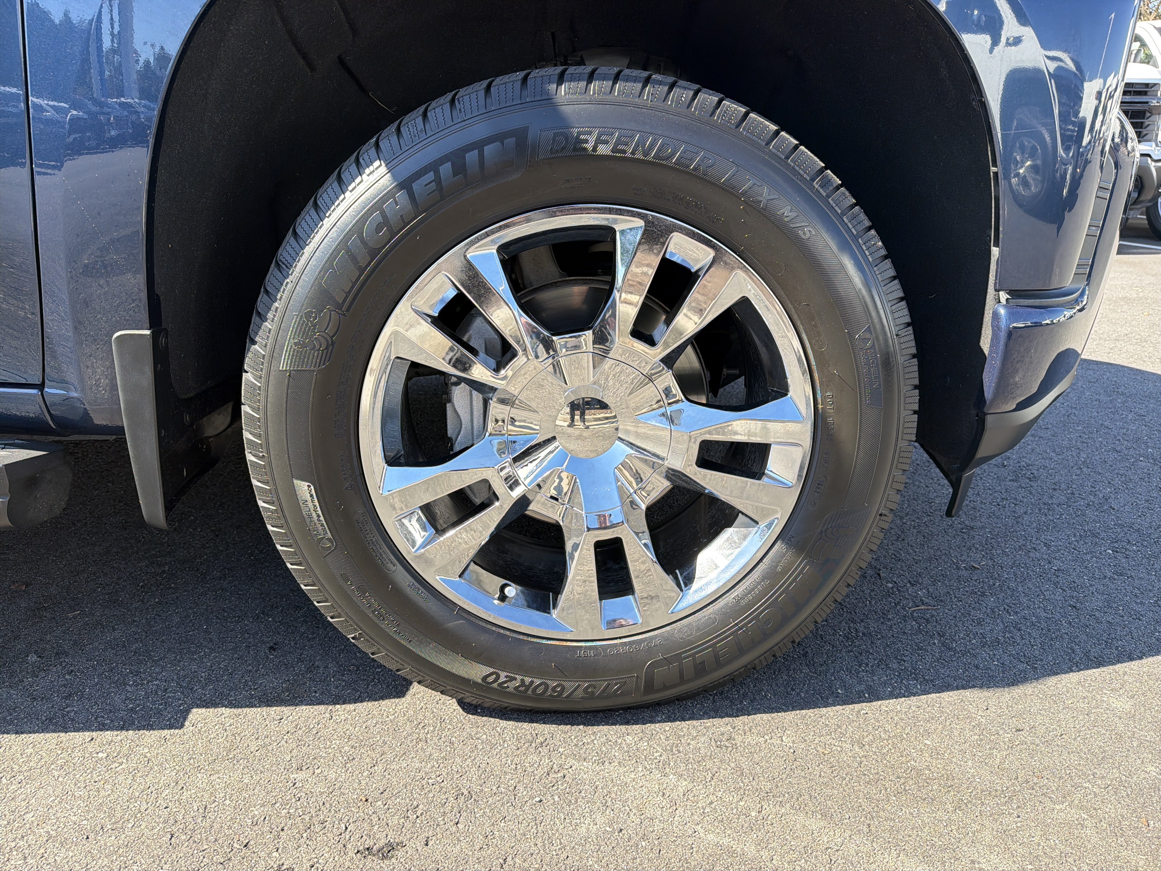 Used 2021 Chevrolet Silverado 1500 RST w/ All Star Edition Plus AWD/4WD image 13