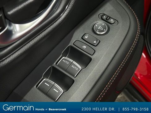 Certified 2025 Honda HR-V Sport image 20