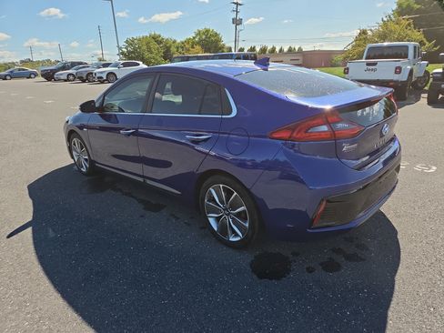 Used 2019 Hyundai Ioniq Limited w/ Ultimate Package 02 FWD image 12