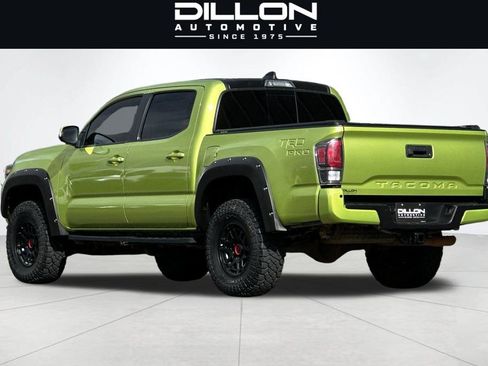 Used 2022 Toyota Tacoma TRD Pro AWD/4WD image 6