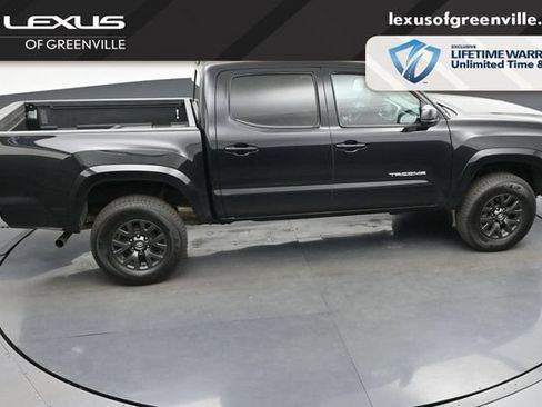 Used 2021 Toyota Tacoma SR5 AWD/4WD image 20