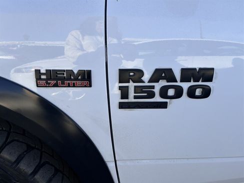 Used 2019 RAM 1500 Warlock RWD image 5