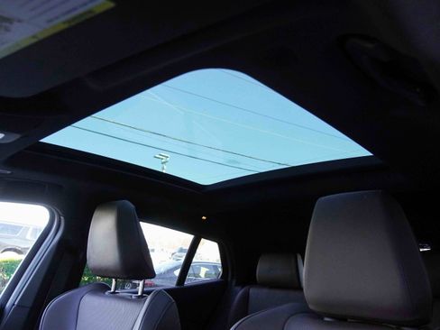 Certified 2025 BMW X2 xDrive28i image 14