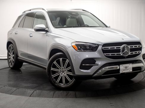 Used 2024 Mercedes-Benz GLE 350 4MATIC w/ Winter Package image 1
