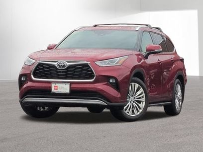 Certified 2026 Toyota Highlander Platinum