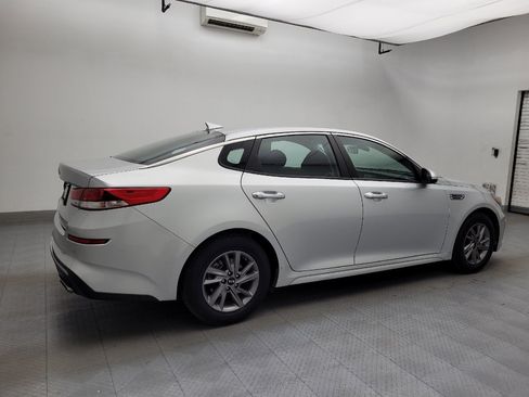 Used 2020 Kia Optima LX FWD image 10
