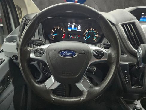 Used 2017 Ford Transit 150 XLT image 32