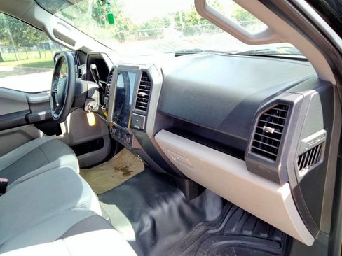 Used 2016 Ford F150 XL w/ Equipment Group 101A Mid image 18