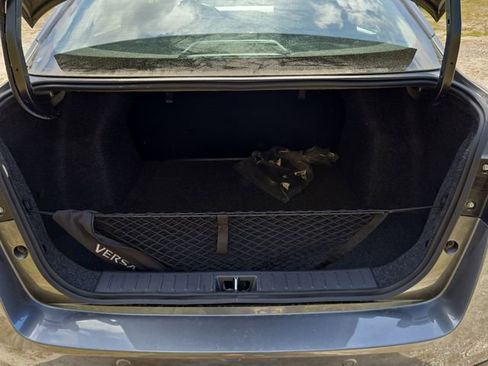 New 2025 Nissan Versa S w/ Trunk Package FWD image 10