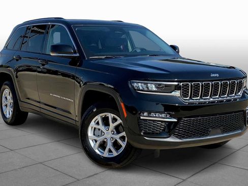 Used 2024 Jeep Grand Cherokee Limited image 2