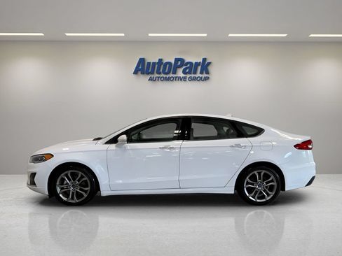 Used 2020 Ford Fusion SEL FWD image 4