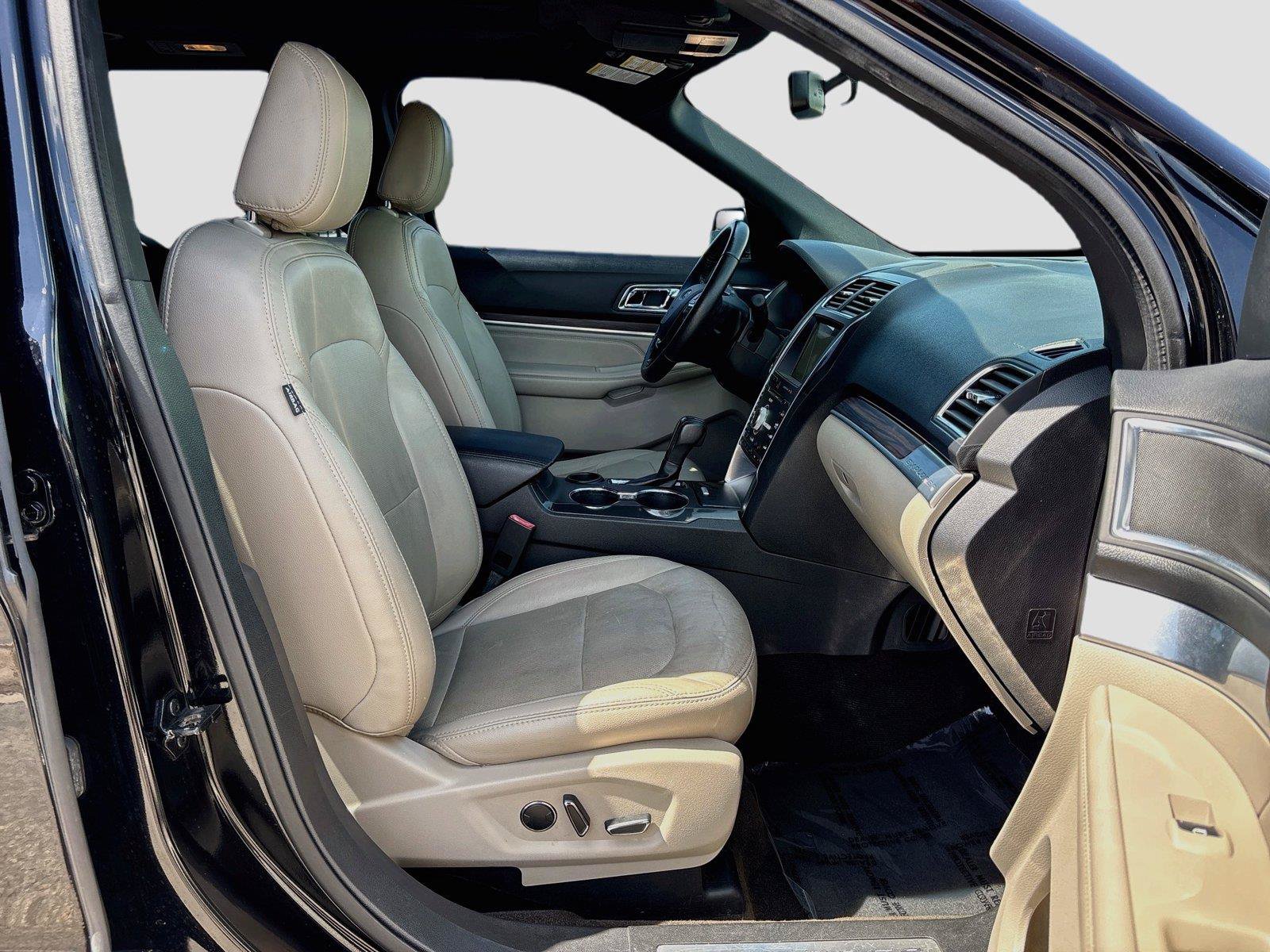 Used 2018 Ford Explorer Limited FWD image 29