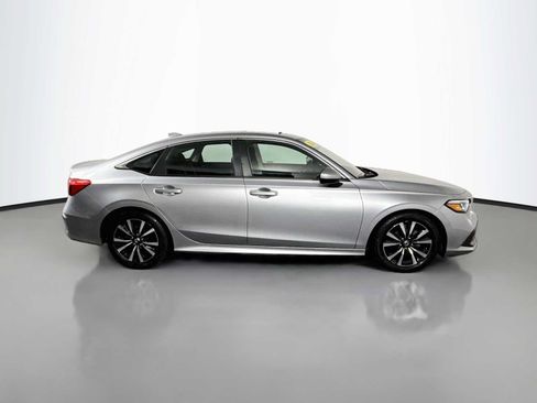 Used 2024 Honda Civic EX image 5