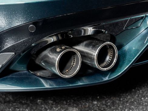 Used 2023 Jaguar F-TYPE R image 19