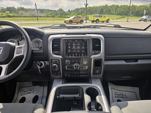 Used 2022 RAM 1500 Classic SLT w/ Electronics Group image 32