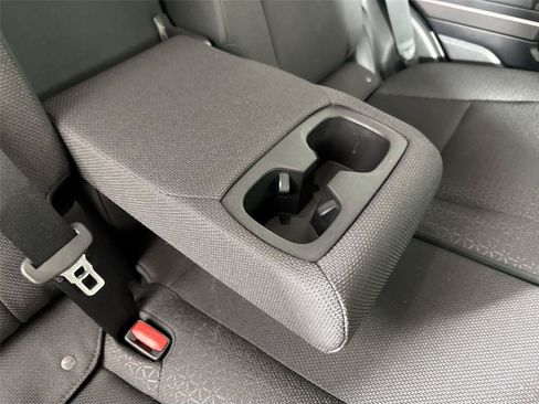 Certified 2025 Toyota 4Runner SR5 AWD/4WD image 40