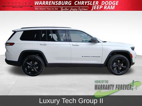 New 2025 Jeep Grand Cherokee L Limited w/ Luxury Tech Group II image 2