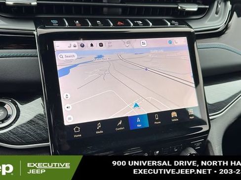 New 2024 Jeep Grand Cherokee Trailhawk image 18