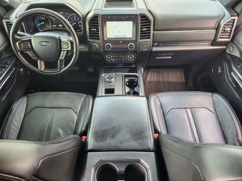 Used 2020 Ford Expedition Max Limited w/ Texas Edition Package RWD image 26