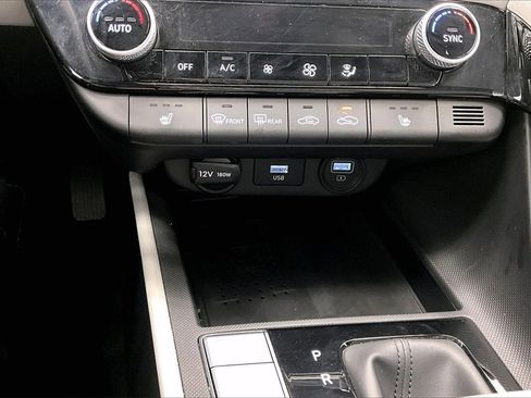 Certified 2023 Hyundai Elantra Limited w/ Cargo Package image 24