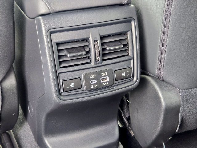 New 2026 Subaru Outback Limited AWD/4WD image 14