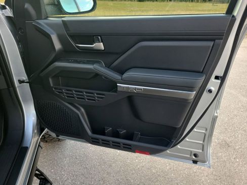 New 2025 Toyota Tacoma TRD Off-Road image 43