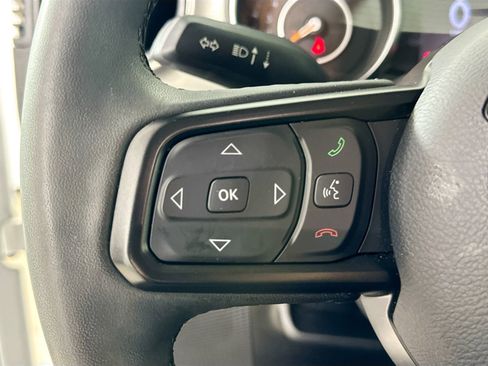 Used 2023 Jeep Gladiator Sport AWD/4WD image 12