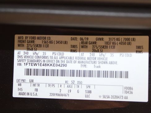 Certified 2019 Ford F150 XLT w/ Equipment Group 302A Luxury image 24