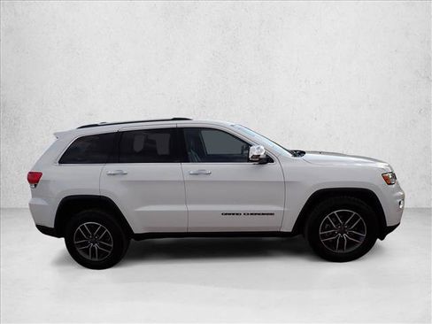 Used 2019 Jeep Grand Cherokee Limited w/ Trailer Tow Group IV AWD/4WD image 5