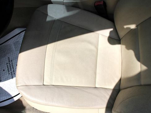 Used 2010 BMW 328i xDrive Coupe image 19