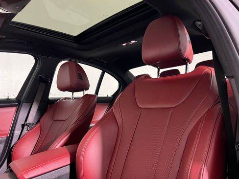 Used 2025 BMW 330i xDrive Sedan w/ M Sport Package AWD/4WD image 23