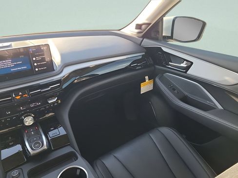 New 2026 Acura MDX w/ Technology Package image 3