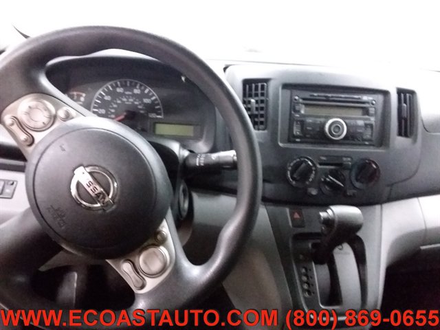 Used 2014 Nissan NV200 SV w/ Exterior Appearance Package FWD image 12