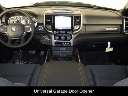 New 2026 RAM 1500 4x4 Crew Cab image 13