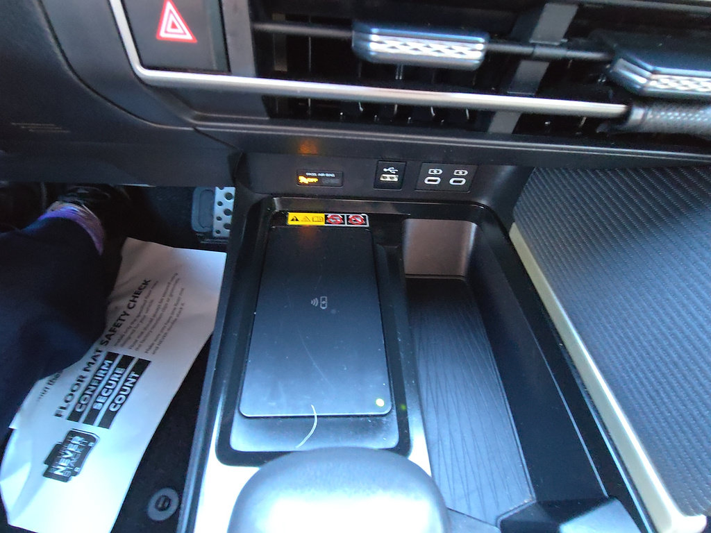 Certified 2025 Toyota Camry SE FWD image 12
