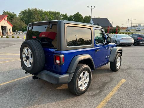 Used 2018 Jeep Wrangler Sport image 5