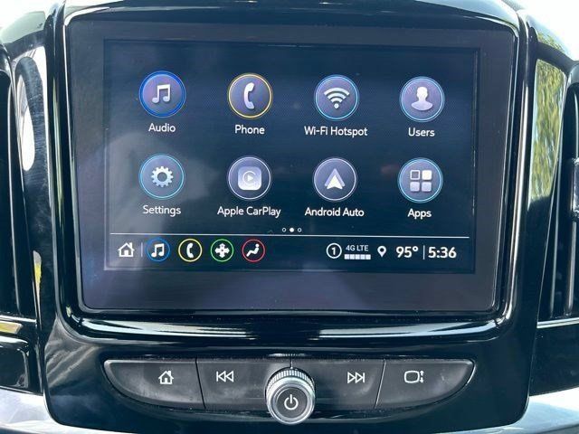 Used 2023 Chevrolet Traverse LT FWD image 23