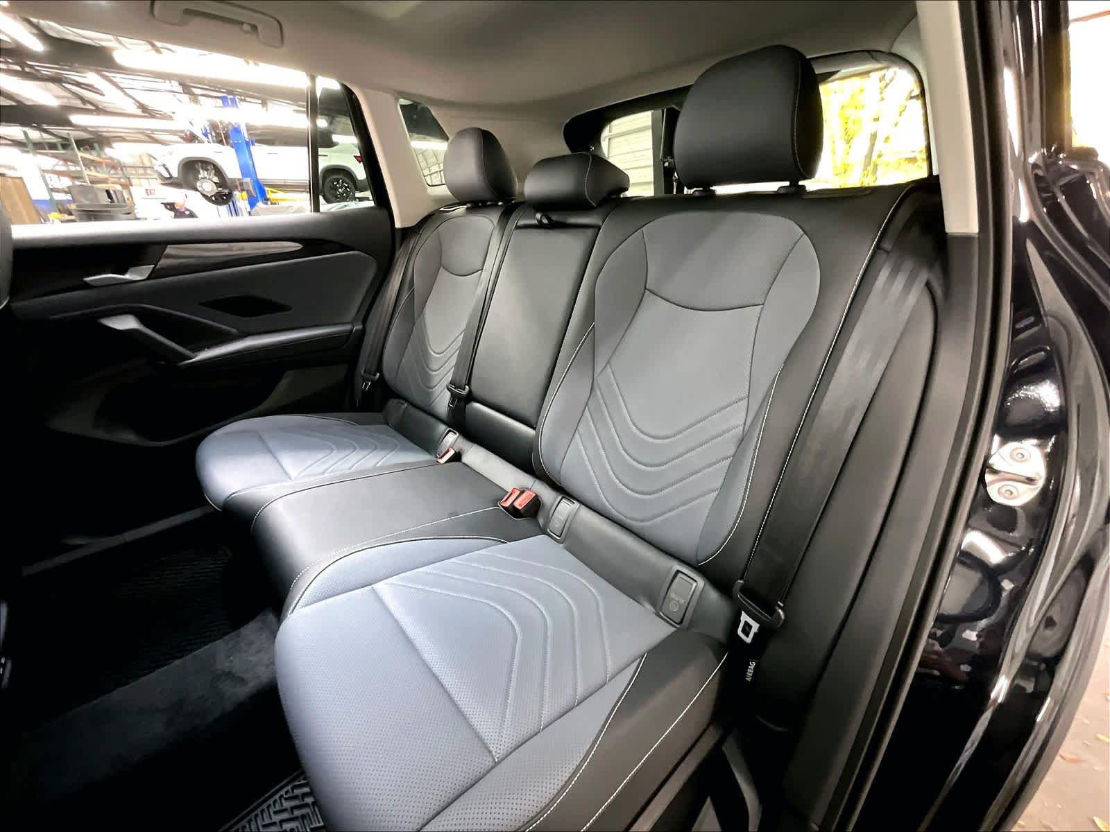 New 2026 Volkswagen Tiguan SE AWD/4WD image 12