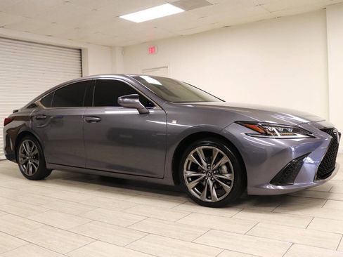 Used 2020 Lexus ES 350 F Sport w/ Accessory Package 2 FWD image 5