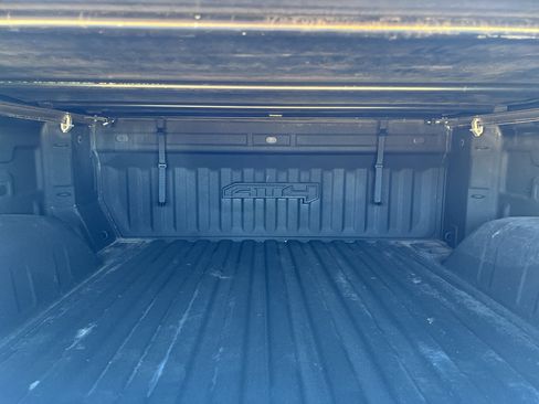Used 2019 GMC Sierra 1500 AT4 w/ AT4 Premium Package AWD/4WD image 32