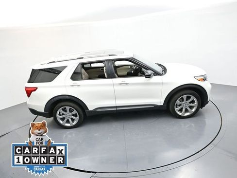 Used 2020 Ford Explorer Platinum w/ Premium Technology Package image 29