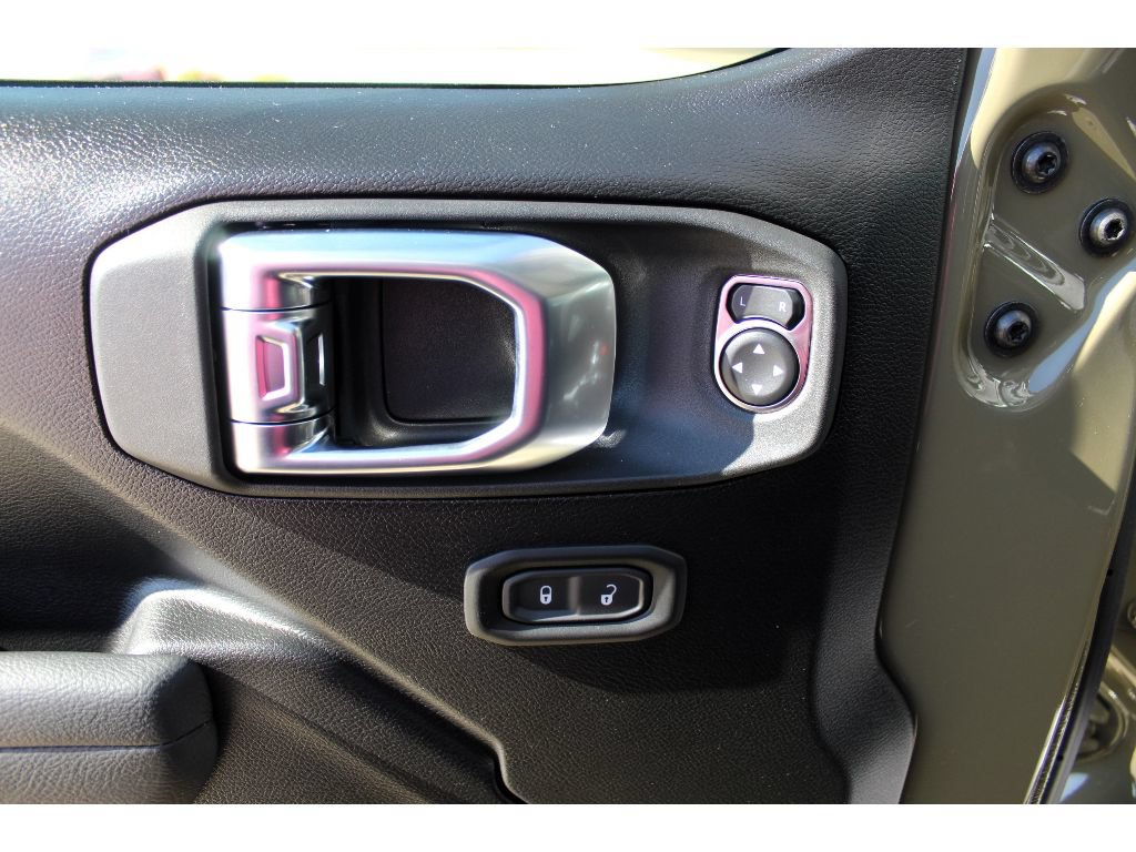 New 2026 Jeep Gladiator Sport AWD/4WD image 8