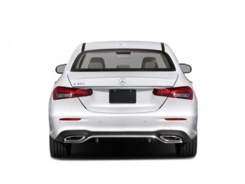 Used 2021 Mercedes-Benz E 350 Sedan image 5