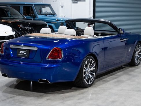 Used 2016 Rolls-Royce Dawn image 7