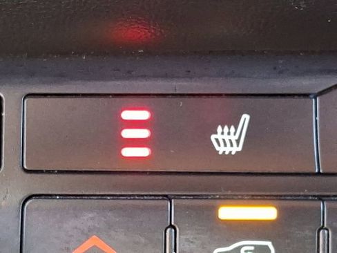 Used 2023 Dodge Durango GT image 25