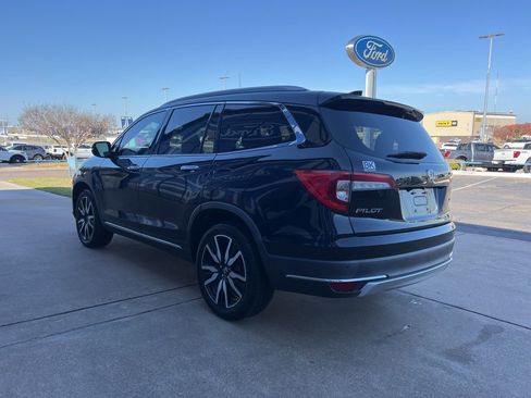 Used 2019 Honda Pilot Touring image 6